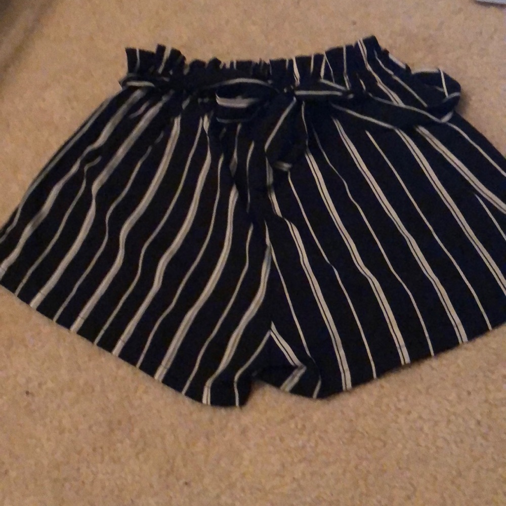 Black and white paper bag shorts
